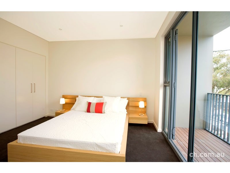 2  Henry Street, Balmain NSW 2041