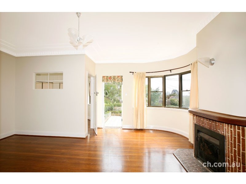 1/2  Penshurst Avenue, Neutral Bay NSW 2089