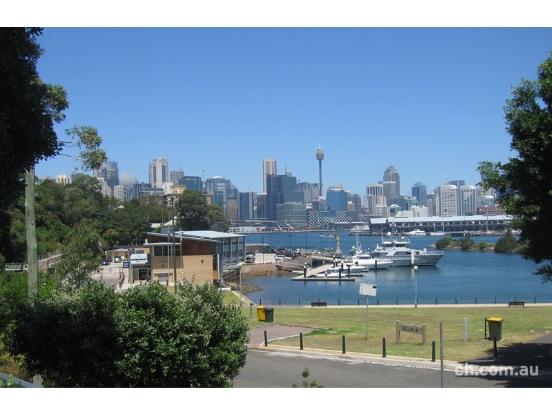 4  Broadside Street, Balmain East NSW 2041