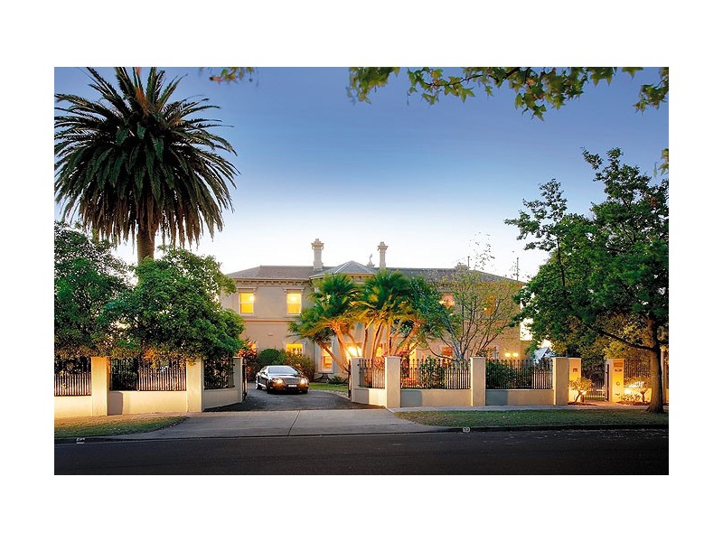 52  Hampden Road, Armadale VIC 3143