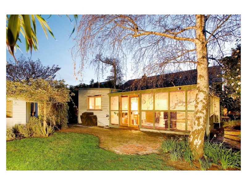 29  Lansdowne Road, St Kilda East VIC 3183