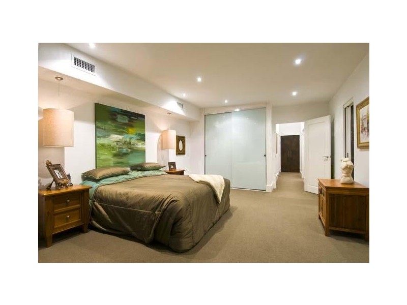28 York Terrace, Bilgola NSW 2107
