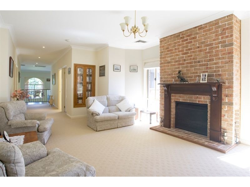 19 Iluka Road, Palm Beach NSW 2108