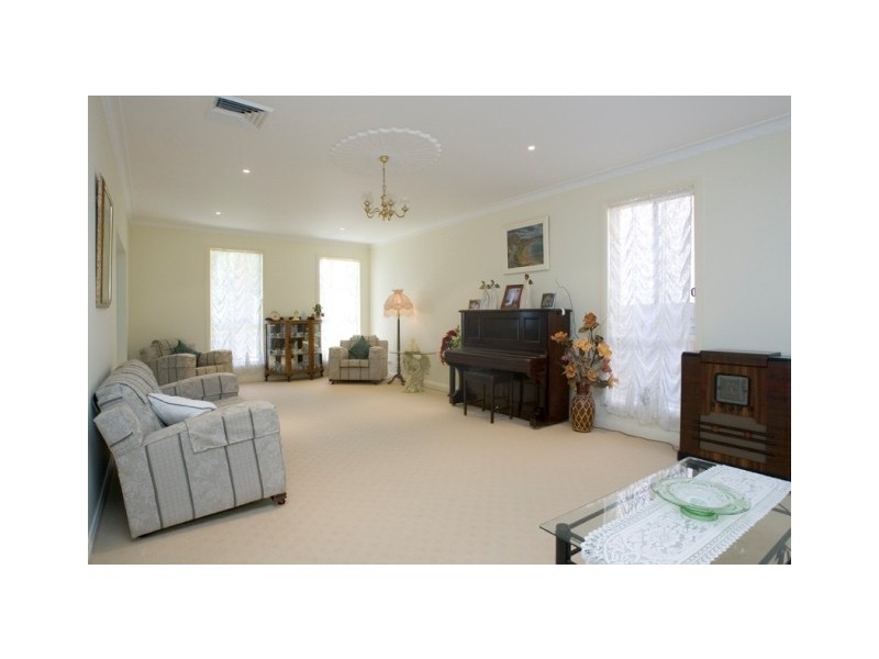 19 Iluka Road, Palm Beach NSW 2108