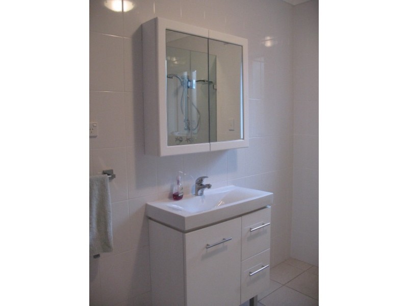 Level 1 2 Wollstonecraft Avenue, Avalon NSW 2107