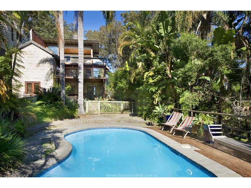 18 Wandeen Avenue Clareville/, Avalon NSW 2107