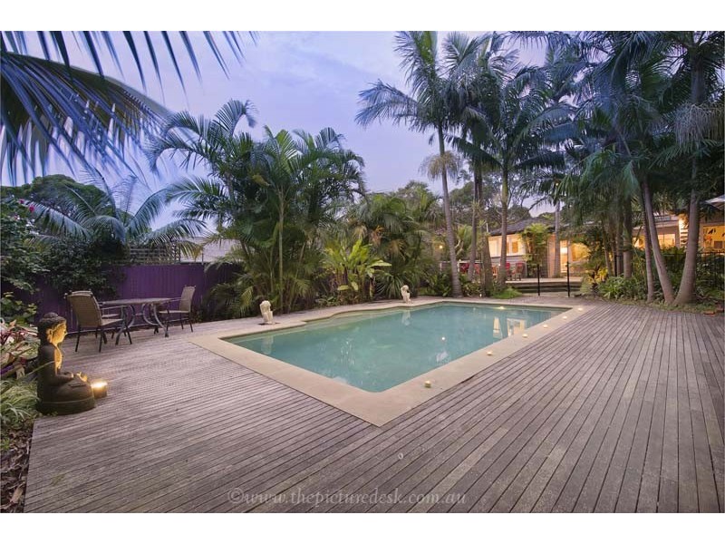 16 Wollstonecraft Avenue, Avalon NSW 2107