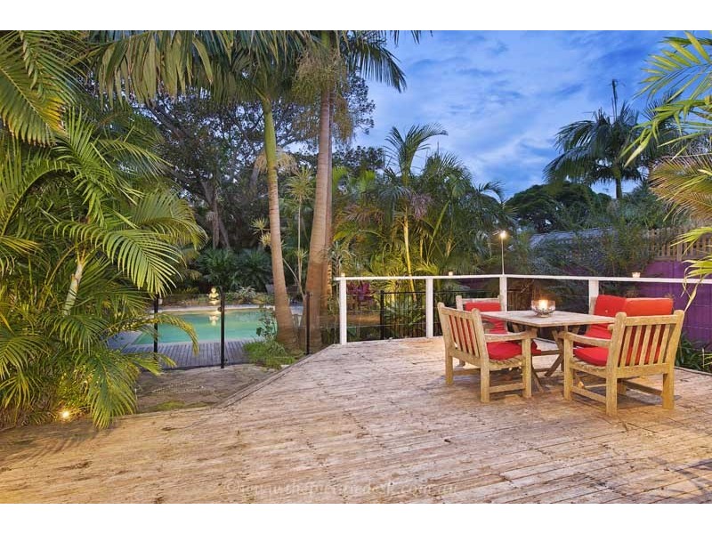 16 Wollstonecraft Avenue, Avalon NSW 2107