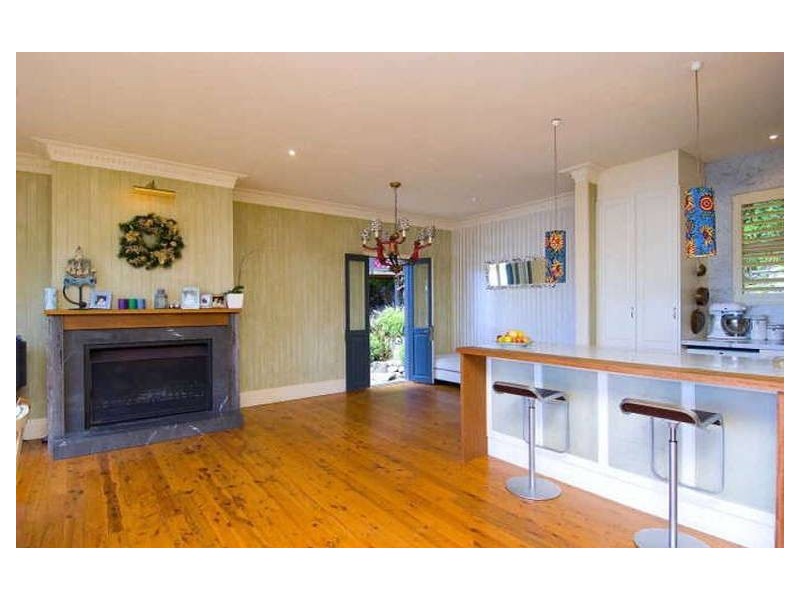 8 Corniche Road, Church Point NSW 2105