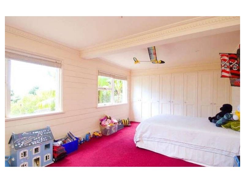 8 Corniche Road, Church Point NSW 2105