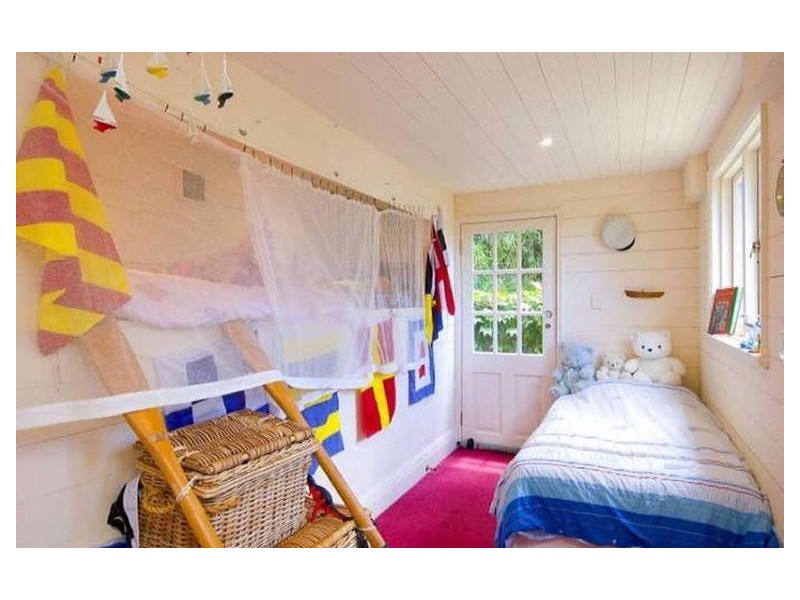 8 Corniche Road, Church Point NSW 2105