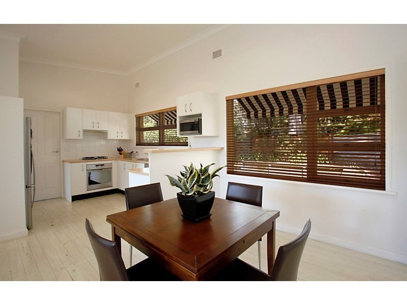 52 Kevin Avenue, Avalon NSW 2107