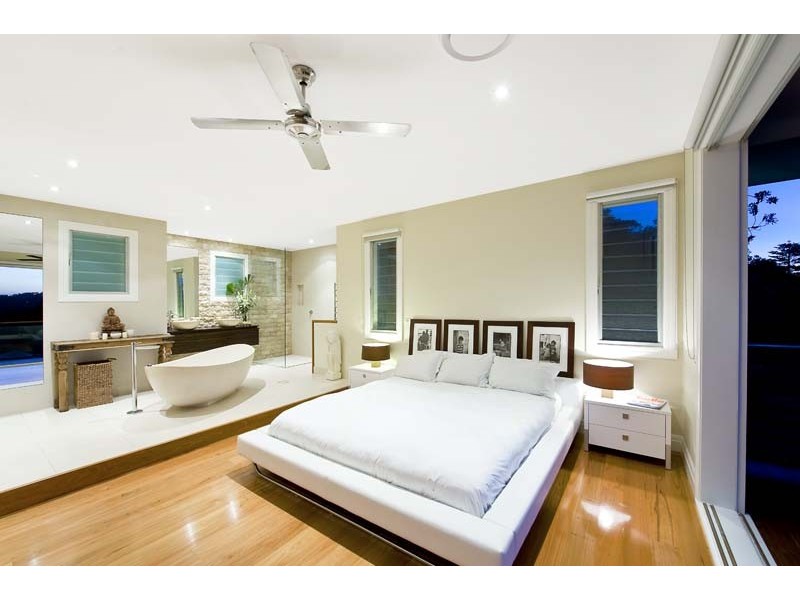 72 binburra avenue, Avalon NSW 2107