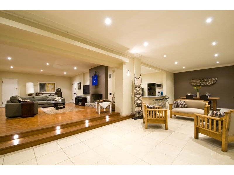 2 Dress Circle Road, Avalon NSW 2107