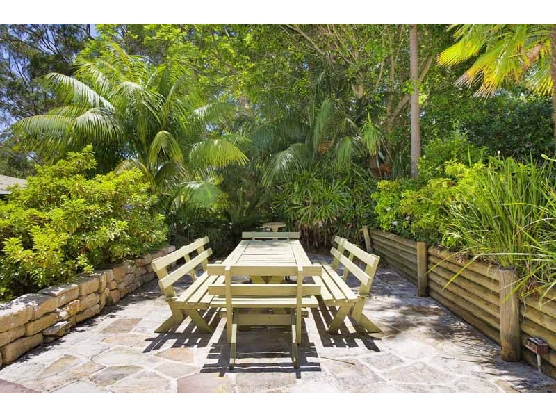 11 Hilltop Road, Avalon NSW 2107