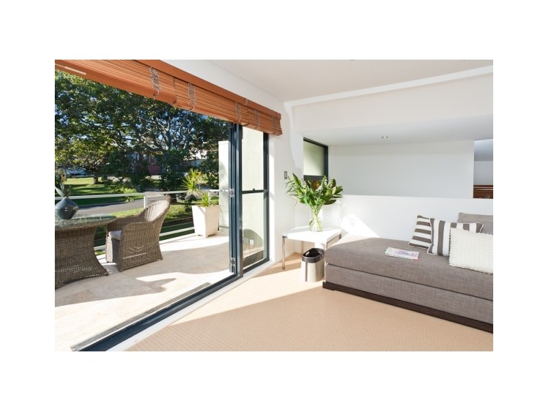 11 Milga Road, Avalon NSW 2107