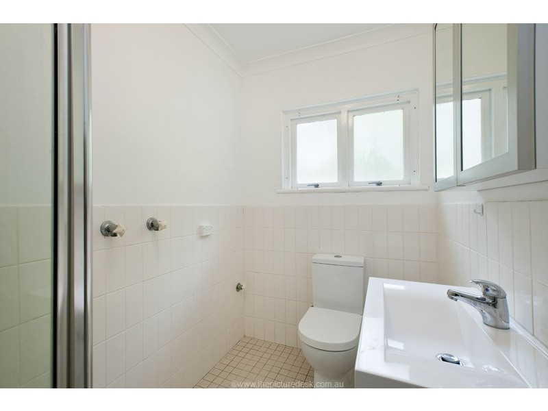 1/4 sanctuary avenue, Avalon NSW 2107