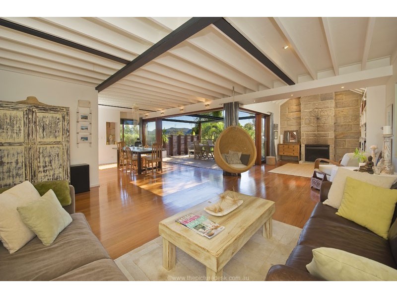 18 Wandeen Road Clareville/, Avalon NSW 2107