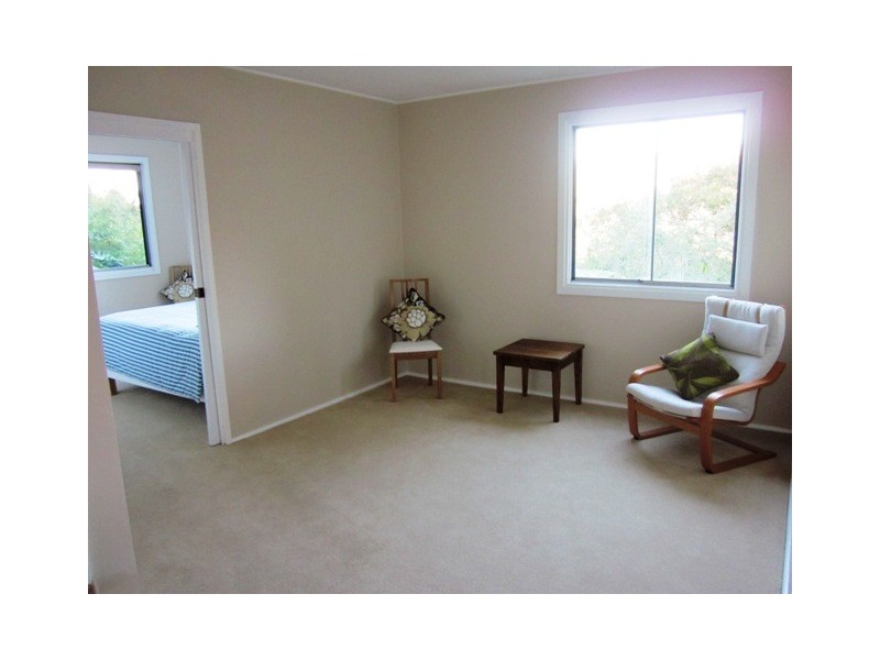 lower 65 Chisholm Avenue, Avalon NSW 2107