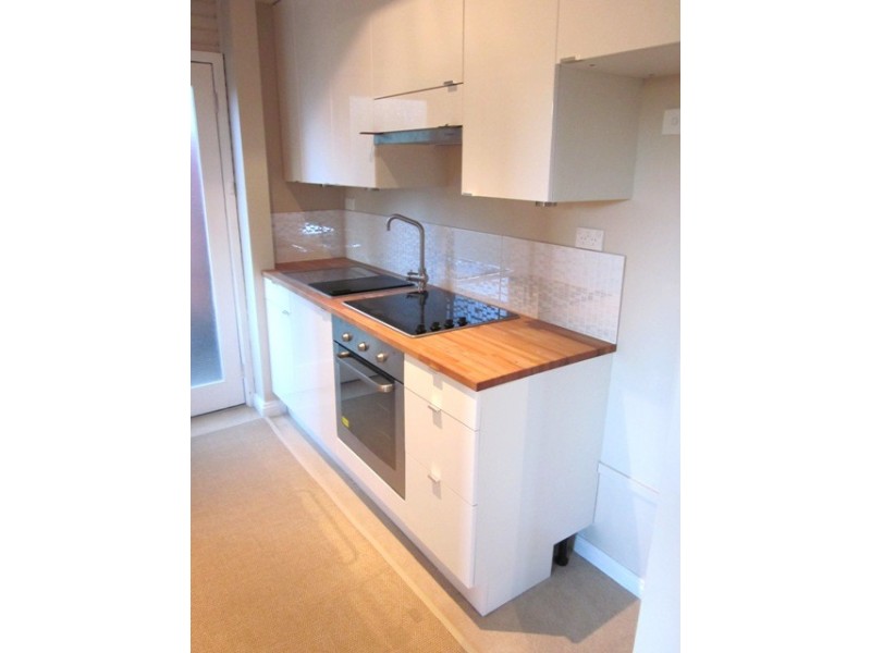 lower 65 Chisholm Avenue, Avalon NSW 2107