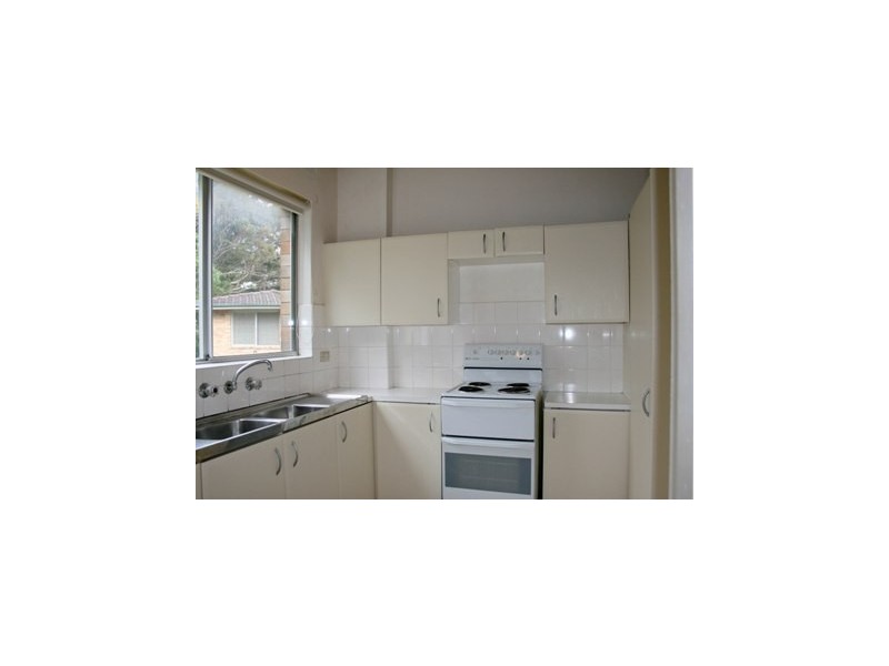 4/3 livingstone street, Newport NSW 2106