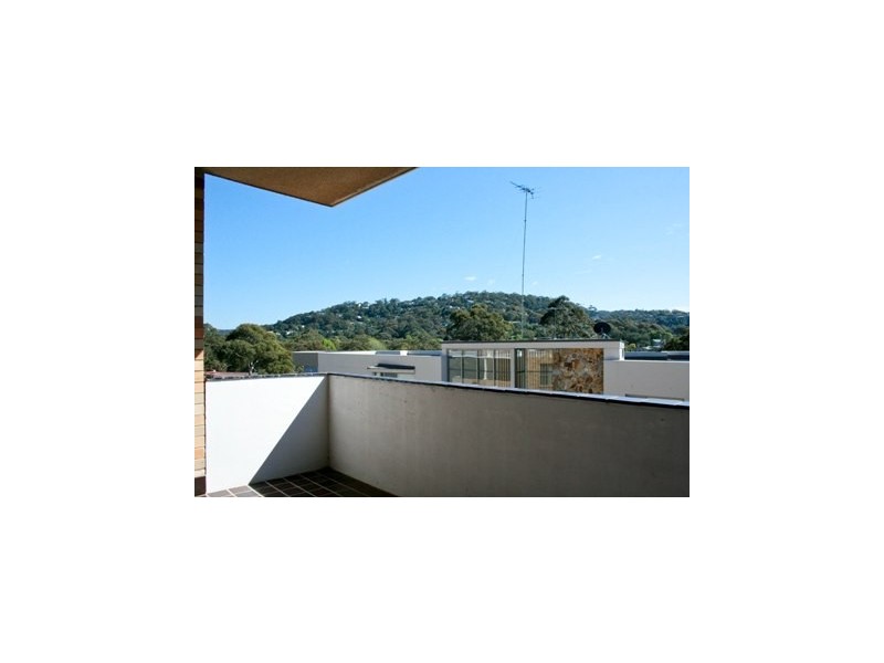 4/3 livingstone street, Newport NSW 2106