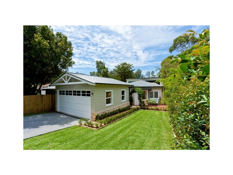 13 elaine avenue, Avalon NSW 2107