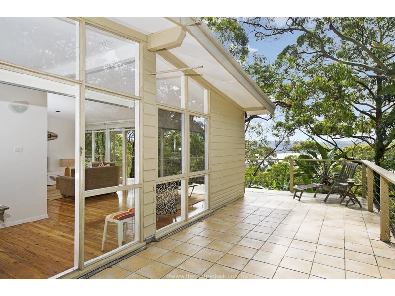 77 hilltop road, Avalon NSW 2107