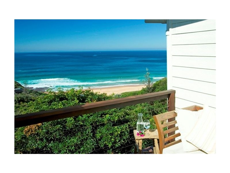 31 Karloo Parade Bungan Beach, Newport NSW 2106
