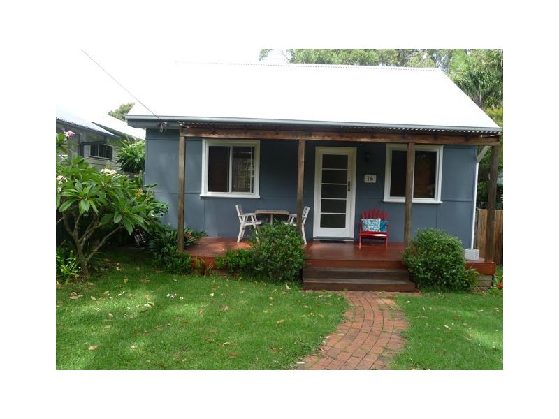 16 Albert Road, Avalon Beach NSW 2107
