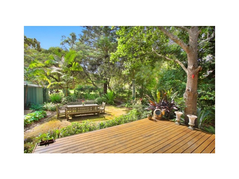 24 Wollstonecraft Avenue, Avalon NSW 2107