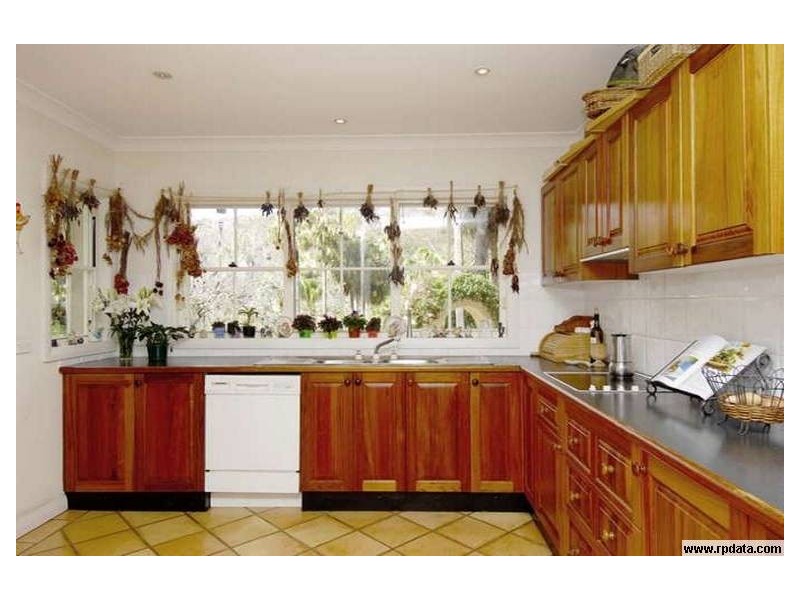 38 Ruskin Rowe, Avalon NSW 2107