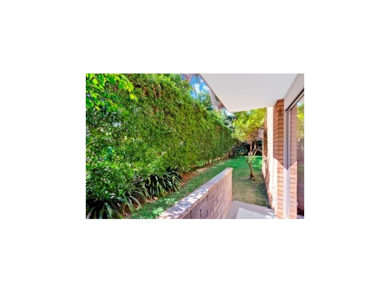 2/71 Foamcrest Avenue, Newport NSW 2106