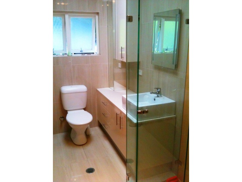 2/4 Sanctuary Avenue, Avalon NSW 2107