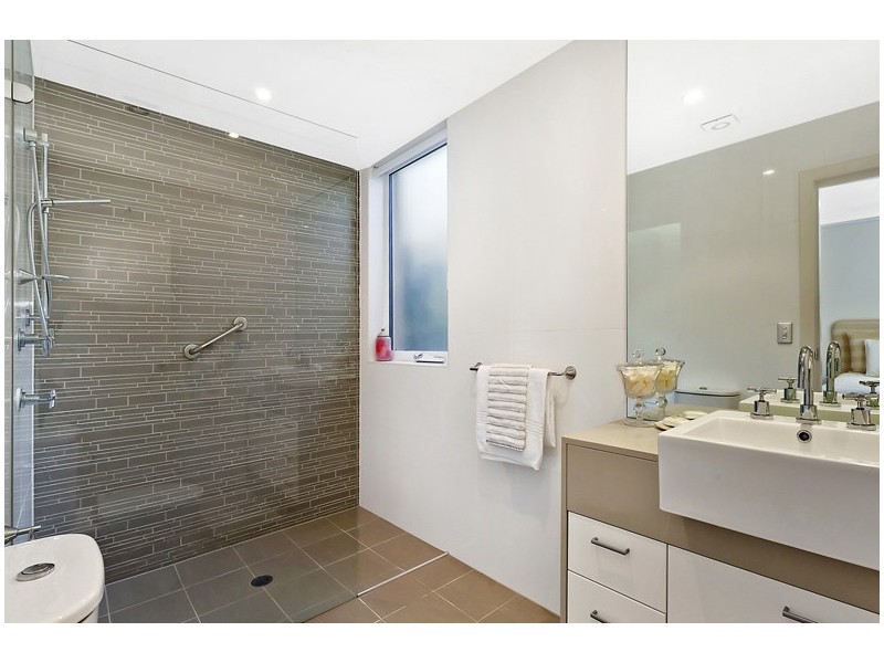 1/68-70 Park Street, Mona Vale NSW 2103