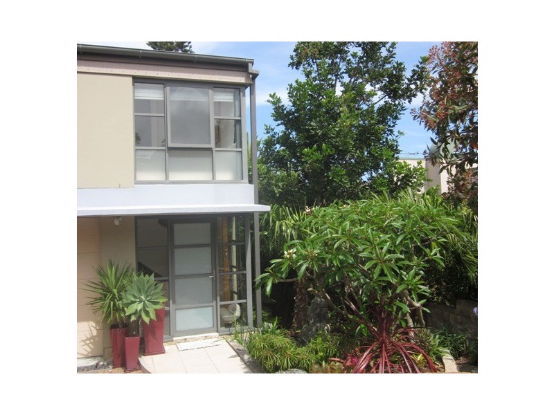 1 Central Road, Avalon NSW 2107