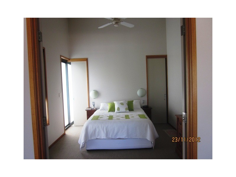 1 Central Road, Avalon NSW 2107