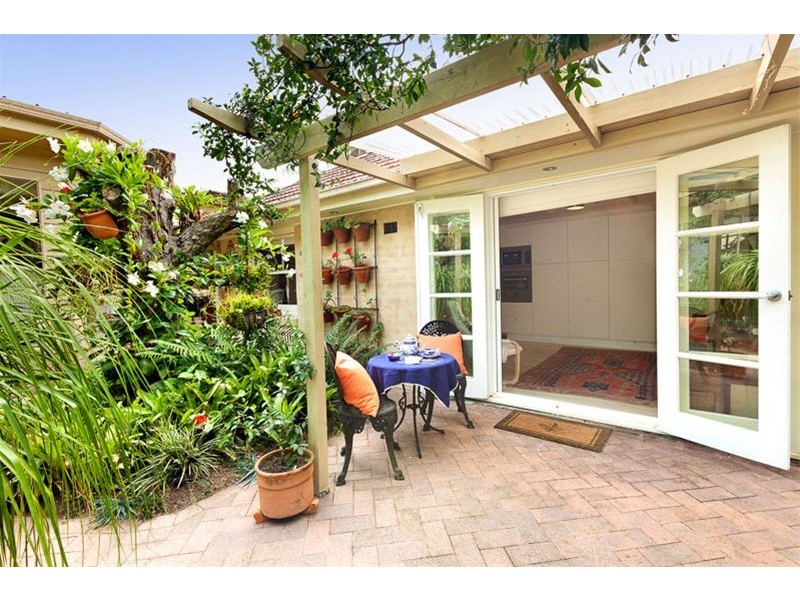 9 Currawong Avenue, Palm Beach NSW 2108