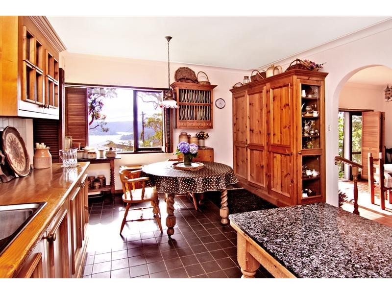 32 Mirrabooka Street, Bilgola NSW 2107