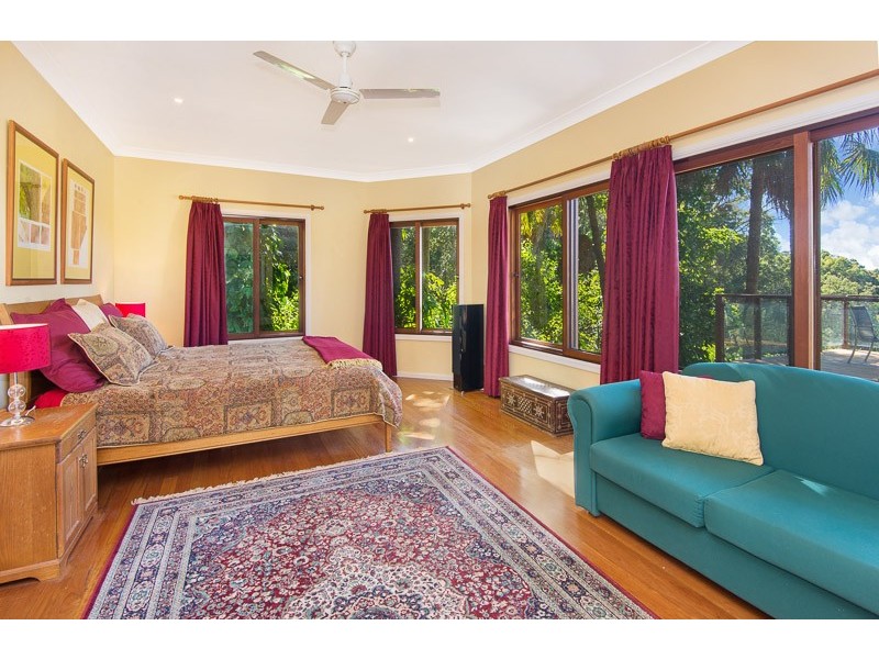 45 Cannes Drive (access Cannes Drive  via Riviera Avenue), Avalon NSW 2107