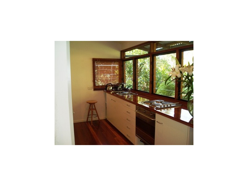 46  Monash Avenue Great Mackerel Beach, Palm Beach NSW 2108