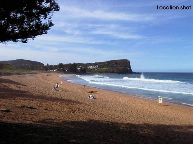 3/4  Sanctuary Avenue, Avalon NSW 2107