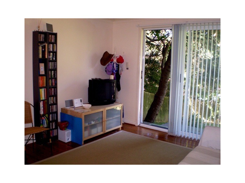 3/4  Sanctuary Avenue, Avalon NSW 2107