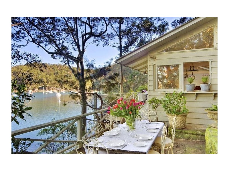 12 Lovett Bay Lane, Lovett Bay NSW 2105