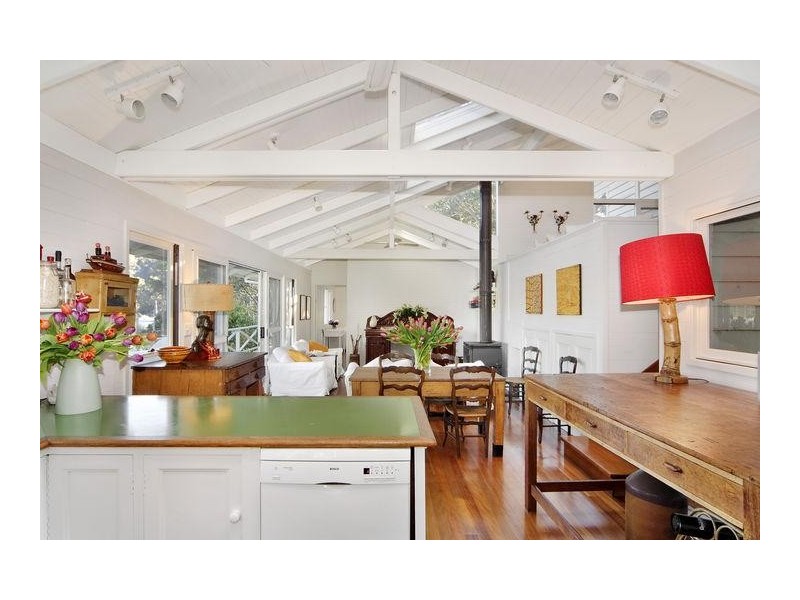 12 Lovett Bay Lane, Lovett Bay NSW 2105
