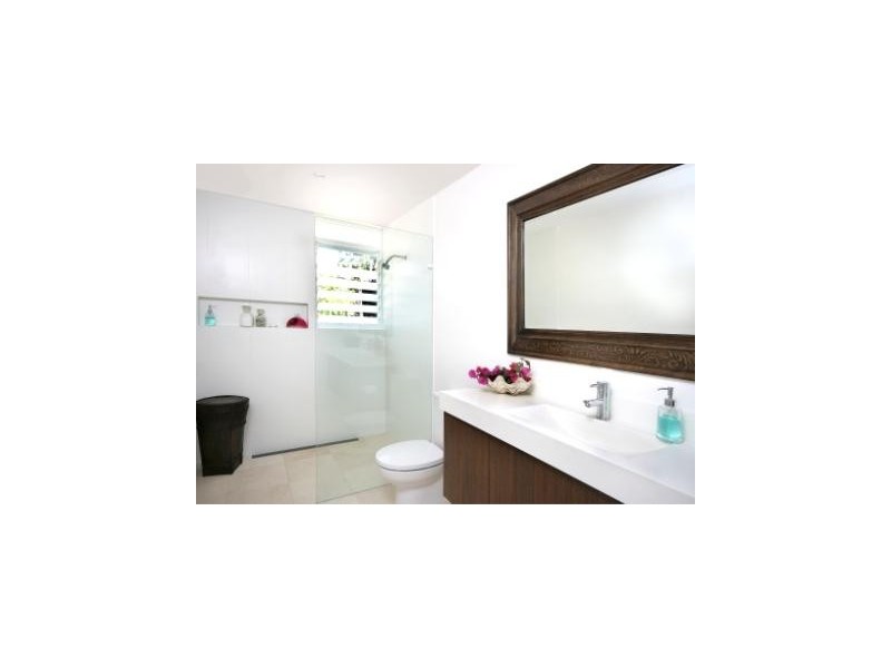 240  Lower Plateau Road, Bilgola Plateau NSW 2107