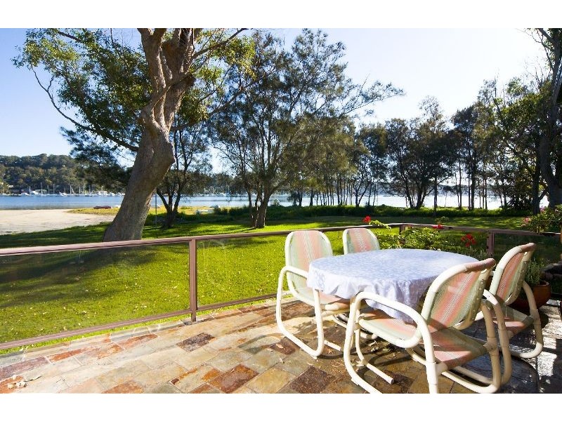 18 Currawong Avenue, Palm Beach NSW 2108