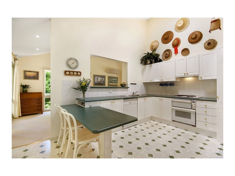 18b  Ruskin Rowe, Avalon NSW 2107