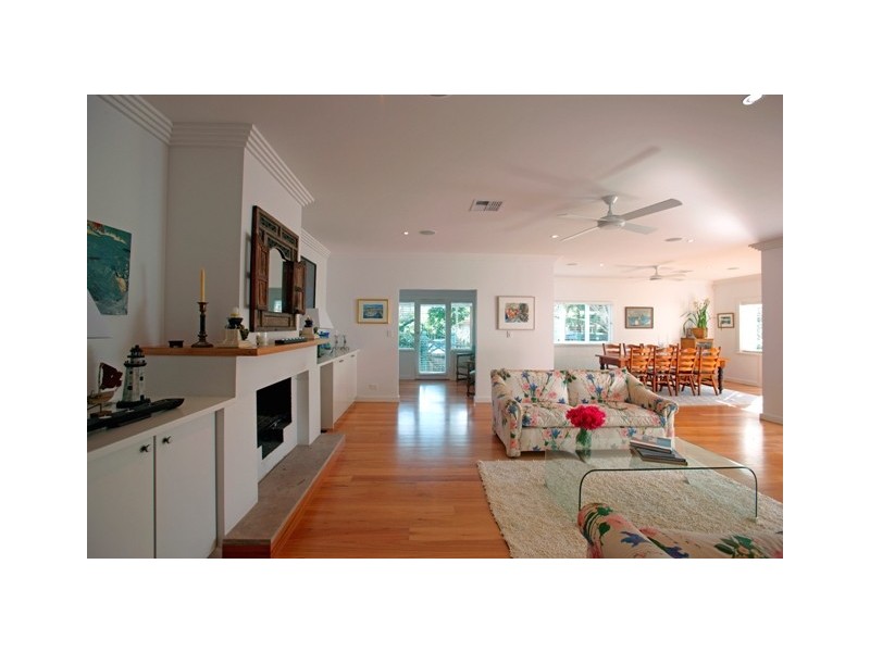 15   Iluka Road, Palm Beach NSW 2108