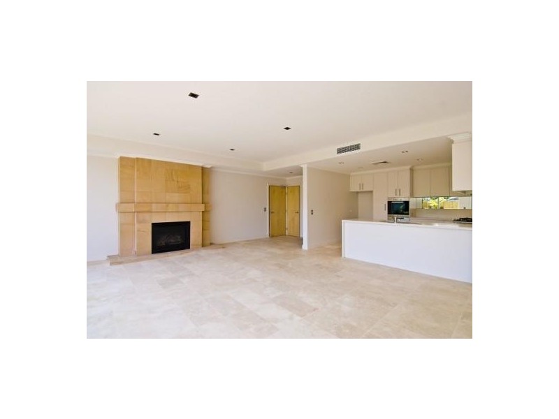 1070-1076 Barrenjoey Road, Palm Beach NSW 2108